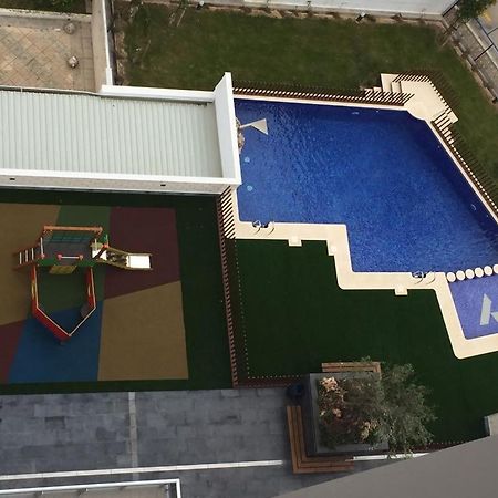 דירות גאנדיה Edificio Attikos - Solo Familias מראה חיצוני תמונה