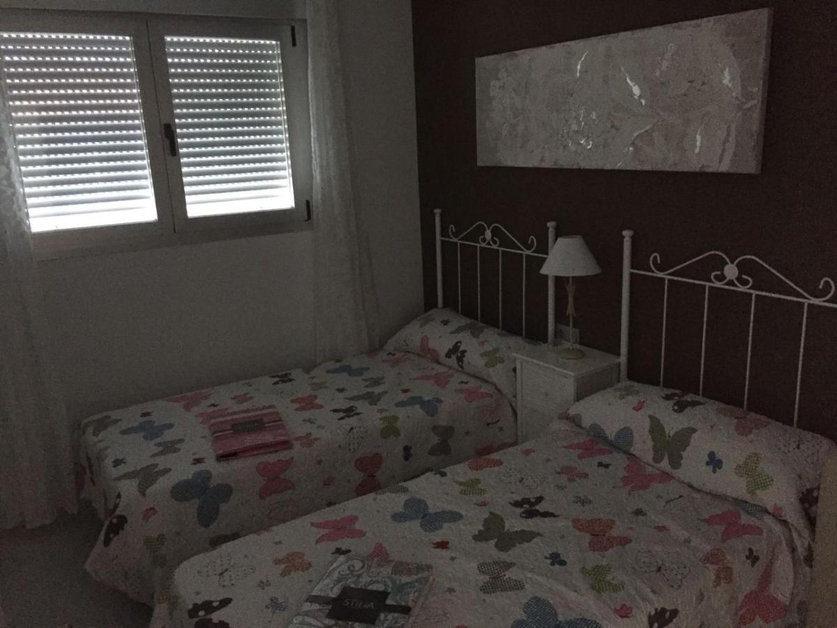 דירות גאנדיה Edificio Attikos - Solo Familias מראה חיצוני תמונה