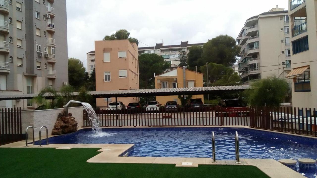 דירות גאנדיה Edificio Attikos - Solo Familias מראה חיצוני תמונה