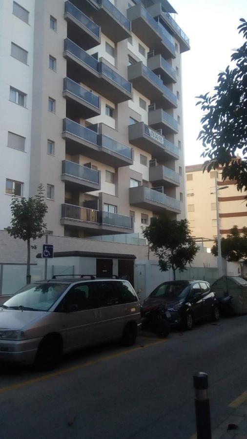 דירות גאנדיה Edificio Attikos - Solo Familias מראה חיצוני תמונה